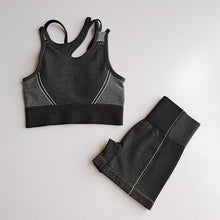 Load image into Gallery viewer, Seamless Yoga Set 2 Piece Sports Suit
